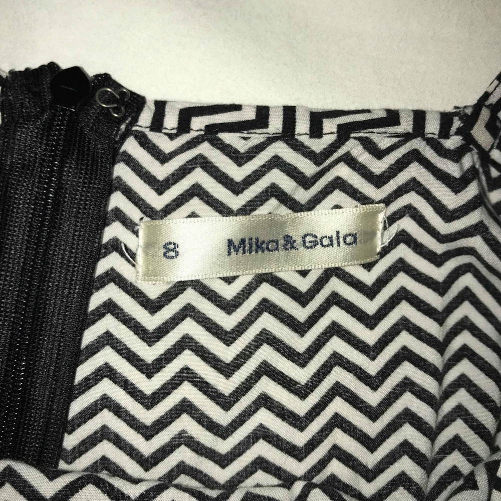 LF Romper - Picture 2 of 2